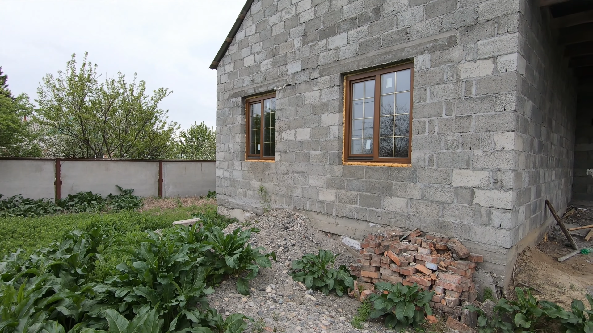 https://korolyov.delaem-okna.ru/storage/app/uploads/public/63f/313/593/63f3135935d77980764752.png