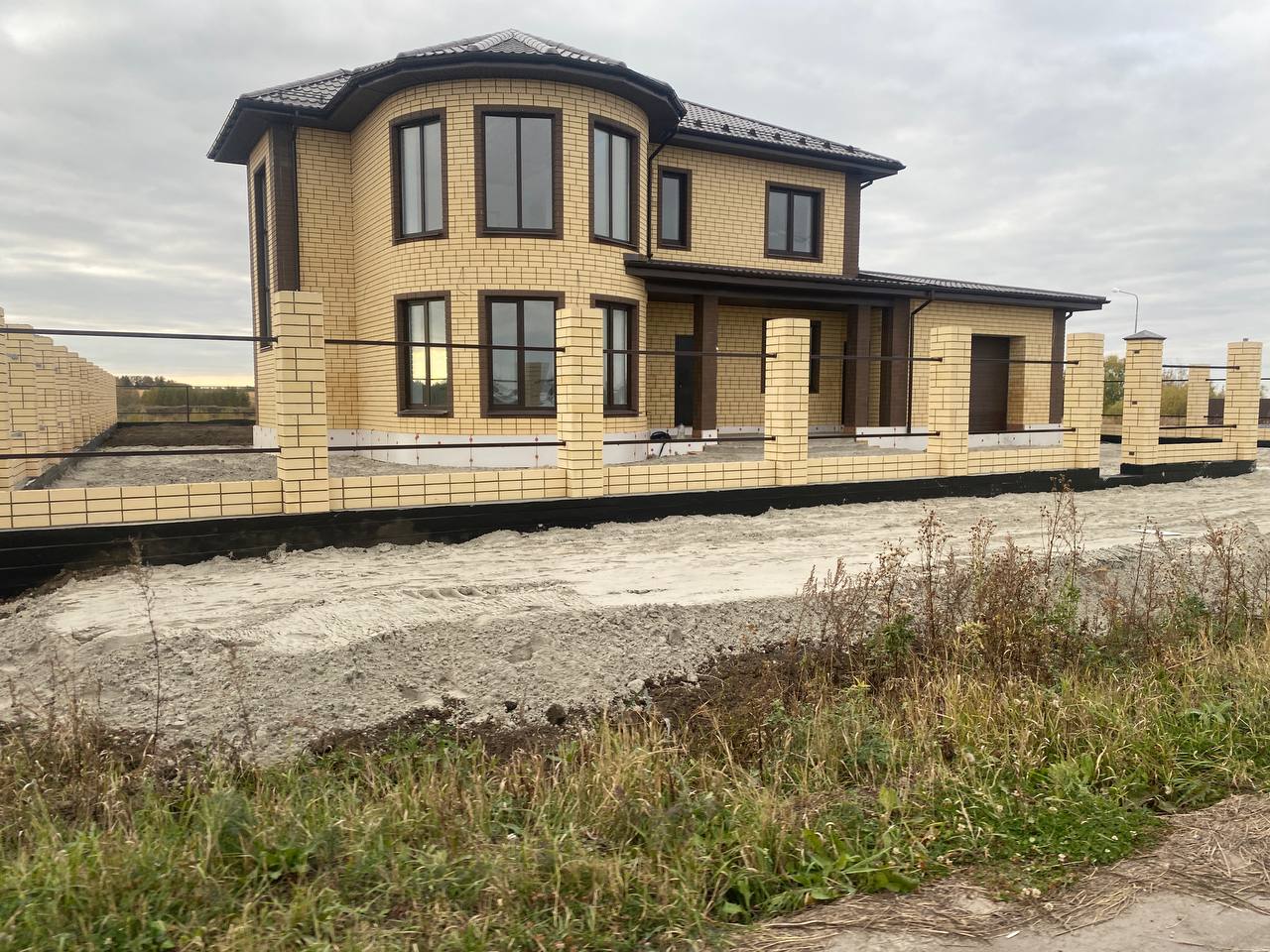 https://korolyov.delaem-okna.ru/storage/app/uploads/public/63f/453/2a7/63f4532a72e7e754835368.jpeg
